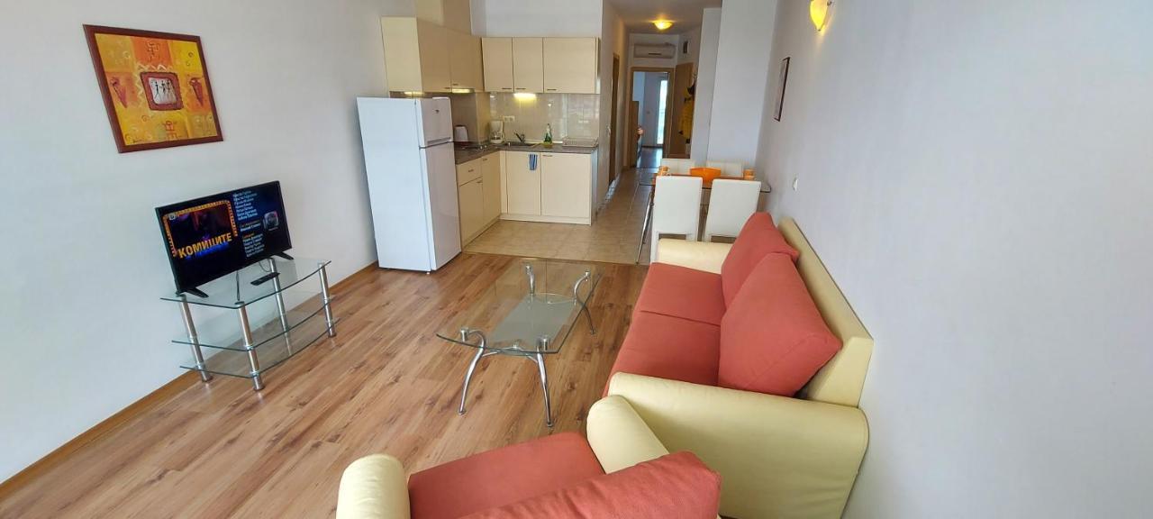 Julia Family Apartments Sunny Beach Exterior foto